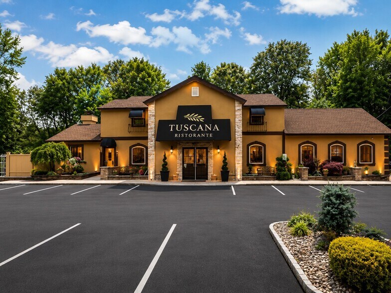 Primary Photo Of 1105 State Route 10, Randolph Restaurant For Sale