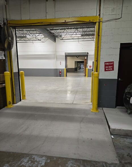 More Photos Of 1217-1227 Norton Rd, Hudson Warehouse For Lease