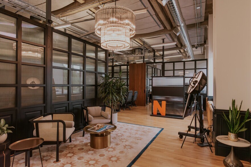 More Photos Of 14 Erb St W, Waterloo Coworking Space