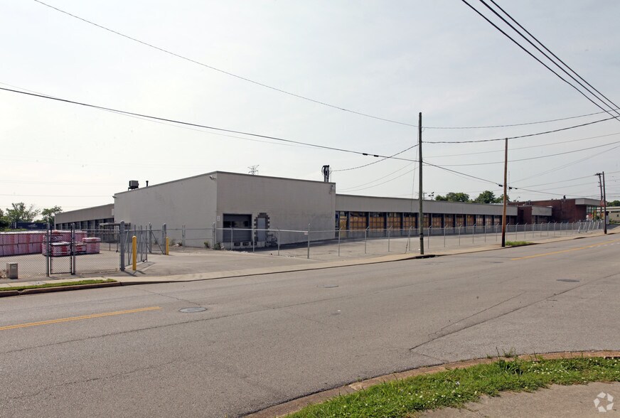 More Photos Of 176 Lafayette St, Nashville Auto Dealership For Lease