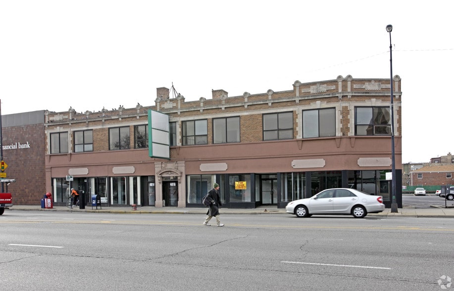 More Photos Of 4810-4820 N Western Ave, Chicago Office For Sale
