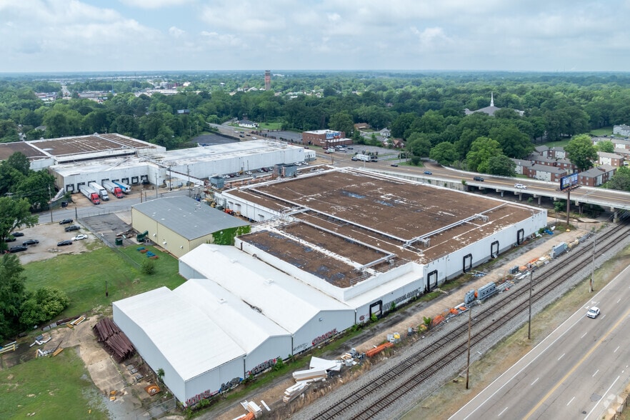 More Photos Of 1100 E Parkway S, Memphis Refrigeration Cold Storage For Lease