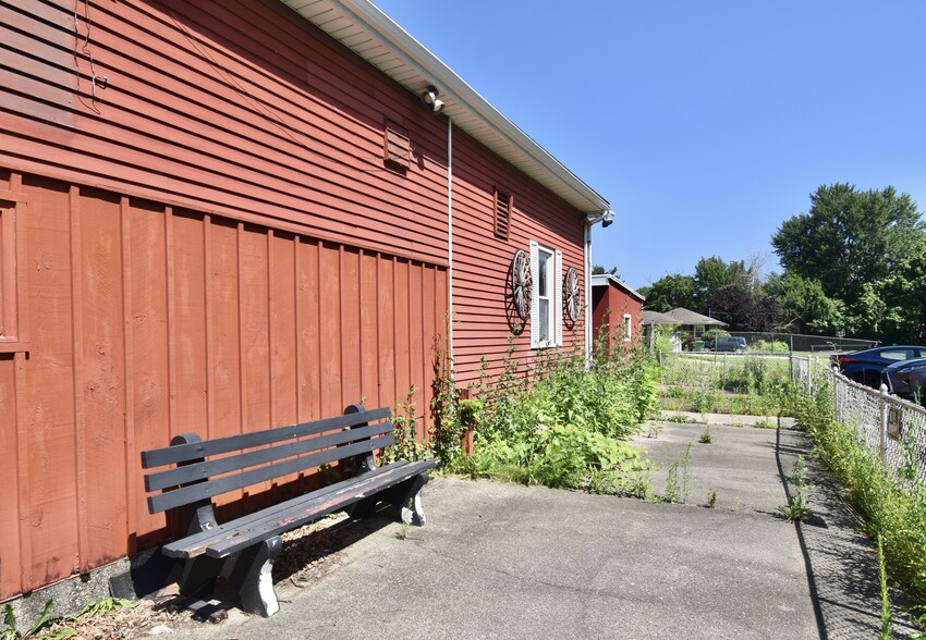 More Photos Of 193 Fairview Ave, Chicopee Restaurant For Sale