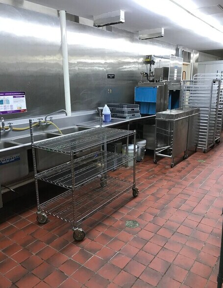 More Photos Of 2360 Pulaski Hwy, North East Restaurant For Sale