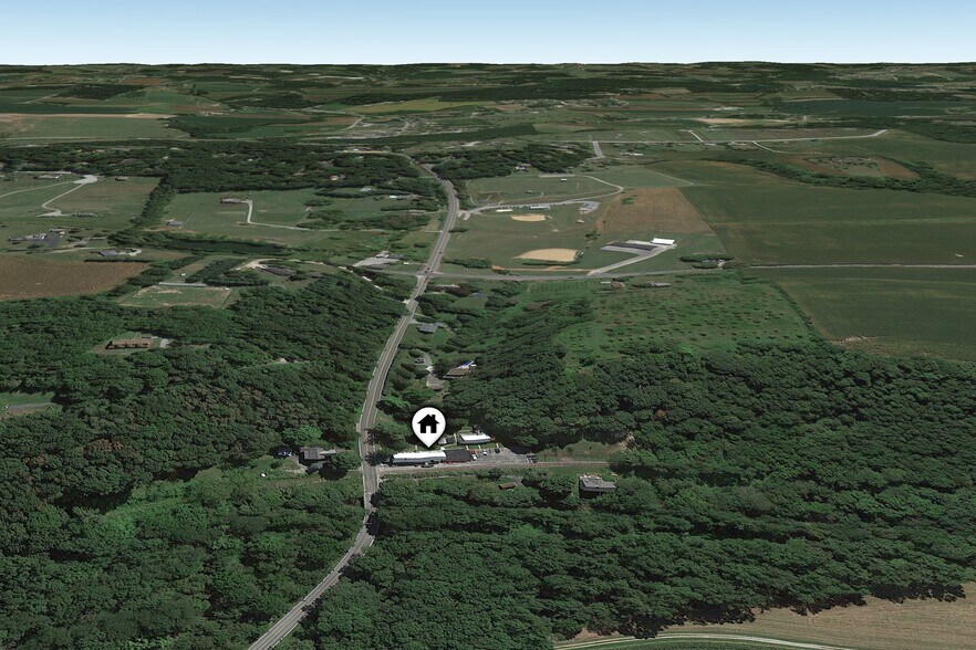 More Photos Of 862 Iron Ridge Rd, Spring Grove Apartments For Sale