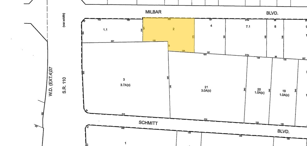 More Photos Of 60 Milbar Blvd, Farmingdale Warehouse For Lease