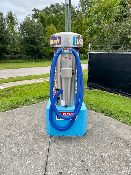 More Photos Of 285 Lima St, Baldwin Carwash For Sale