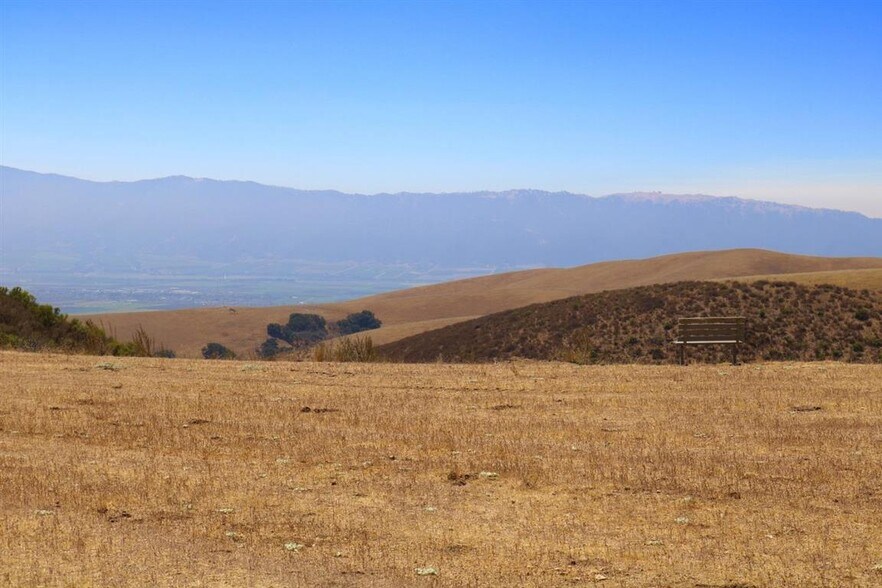 More Photos Of 32800 Johnson Canyon Rd, Gonzales Land For Sale