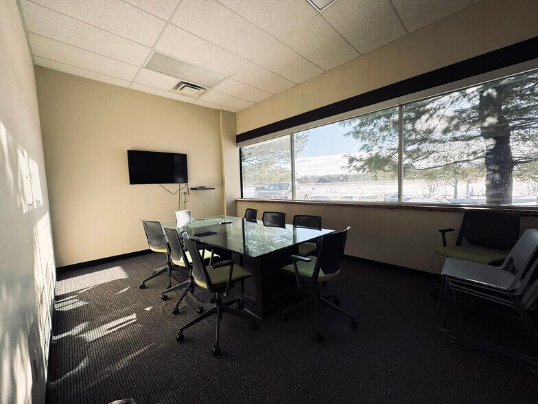 More Photos Of 4775 Campus Dr, Kalamazoo Office For Sale