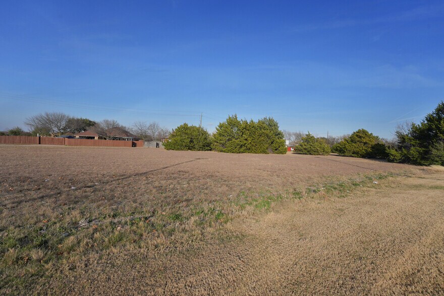 More Photos Of 517 E Beltline Rd, Cedar Hill Land For Sale