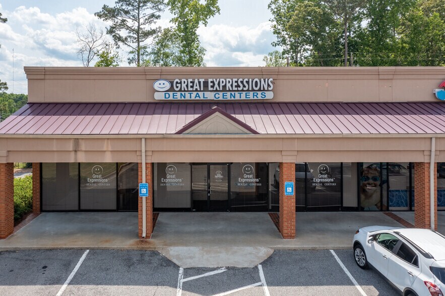 More Photos Of 7702-7760 Spalding Dr, Peachtree Corners General Retail For Lease