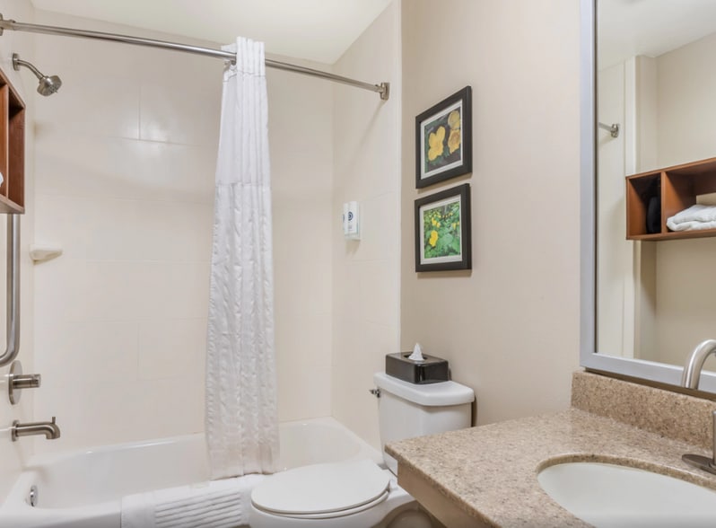 More Photos Of 2370 Sanders Rd, Conway Hotel For Sale