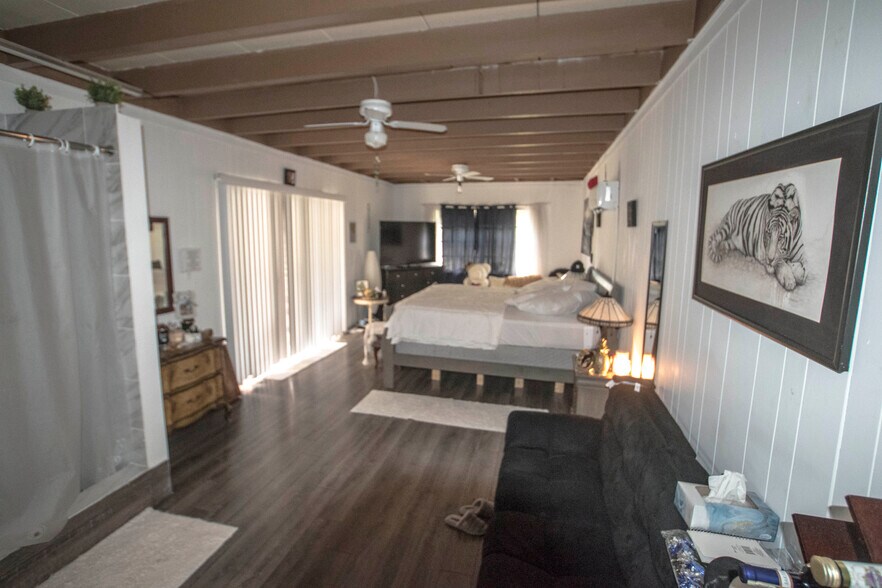 More Photos Of 651 North Old Hiatus, Plantation Land For Sale