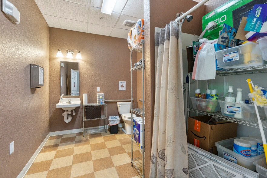 More Photos Of 7790 Industrial Rd, Melbourne Warehouse For Sale