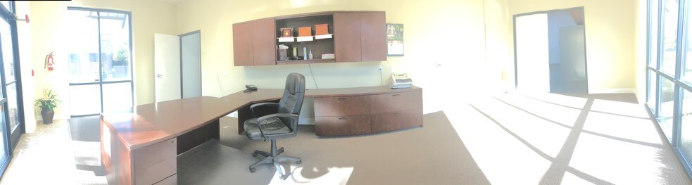 More Photos Of 1001 Nichols Dr, Rocklin Warehouse For Lease