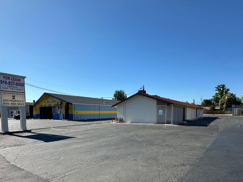 Primary Photo Of 5026 Fruitridge Rd, Sacramento Medical For Lease