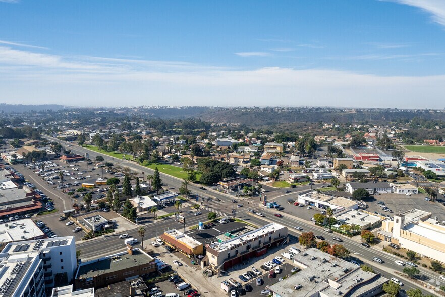 More Photos Of 6959 Linda Vista Rd, San Diego Storefront Retail Office For Lease
