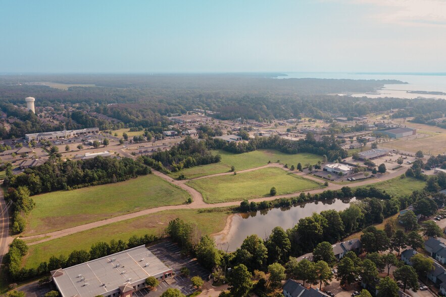More Photos Of Harbour Pointe Crossing, Ridgeland Land For Sale