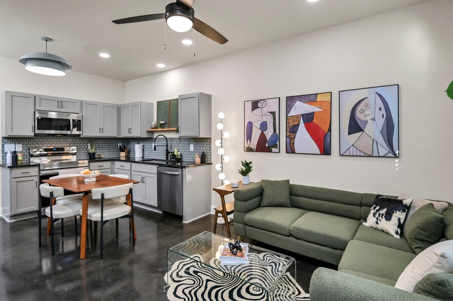 More Photos Of 816 Shull St, West Columbia Apartments For Sale