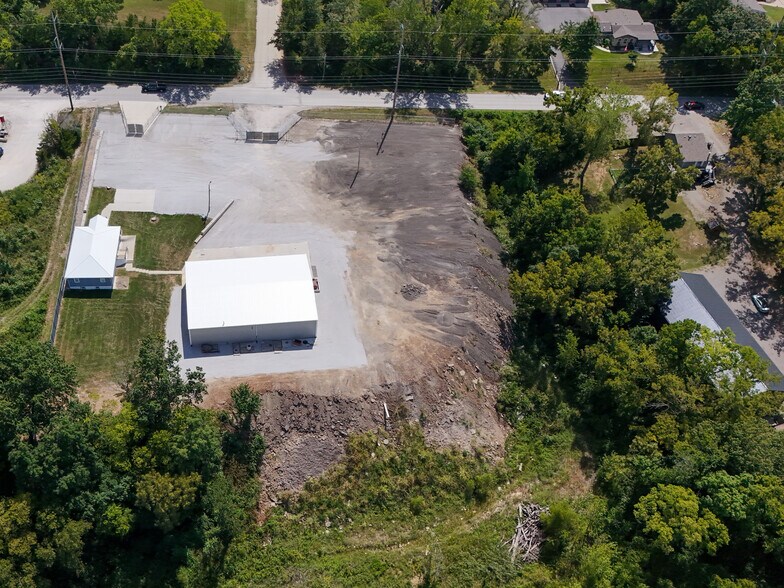 More Photos Of 1455 SE County Road AA, Blue Springs Warehouse For Sale