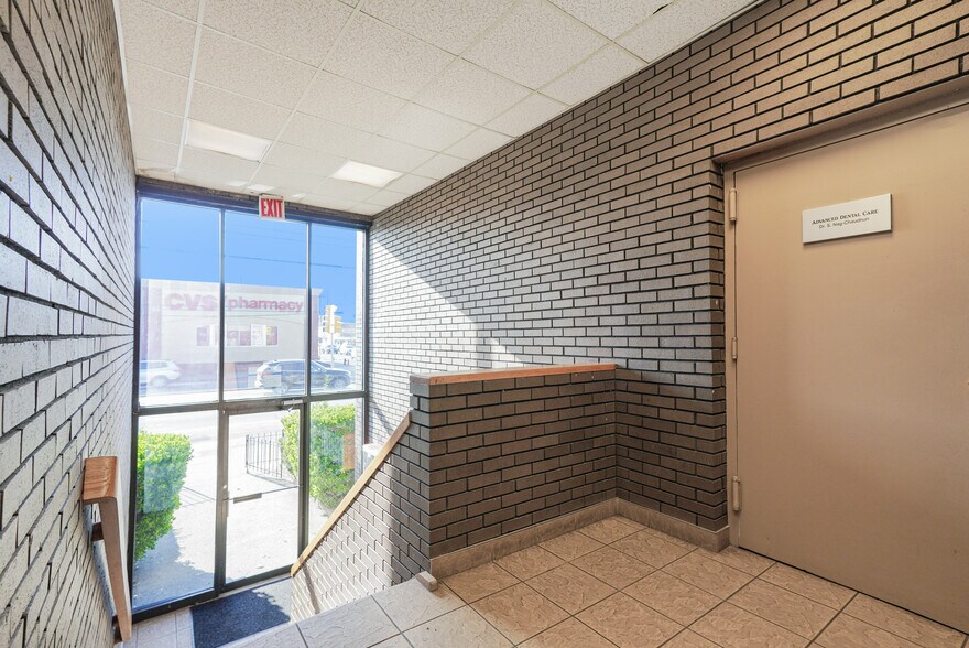 More Photos Of 2691 Hylan Blvd, Staten Island Medical For Lease