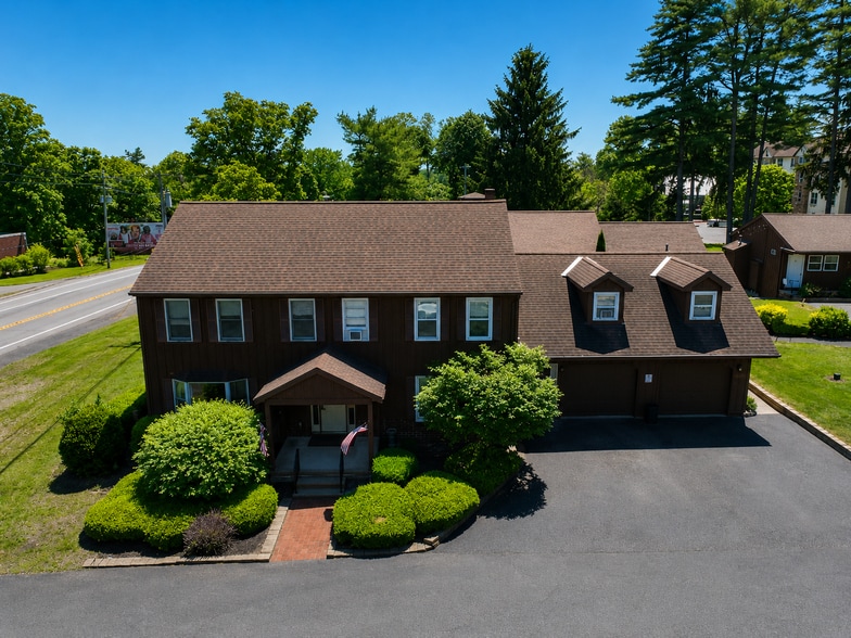 More Photos Of 1545 Us-9, Lake George Hotel For Sale