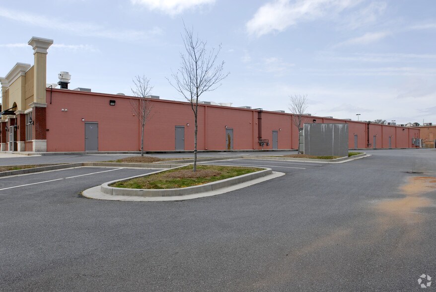 More Photos Of 8492 Hiram Acworth Hwy, Dallas Storefront For Lease