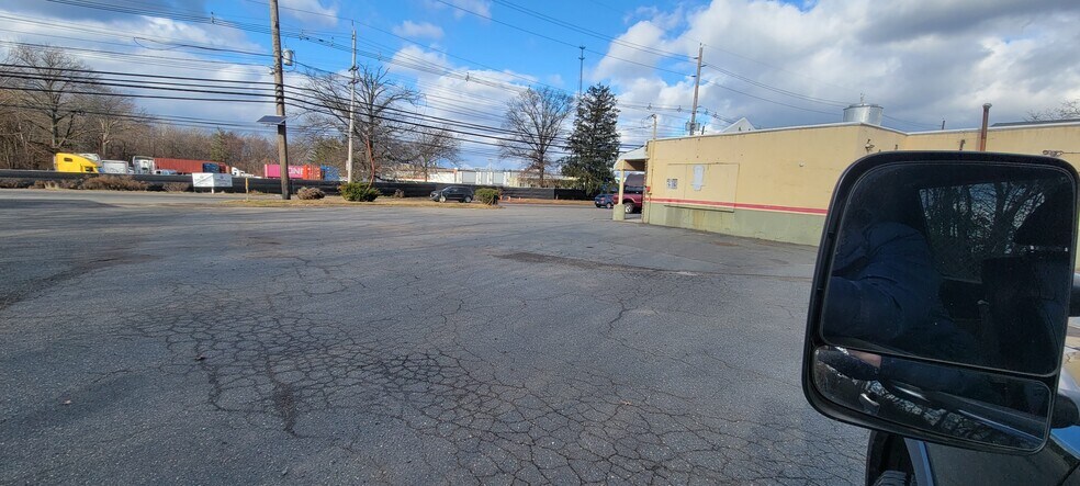 More Photos Of 610 Jersey Ave, New Brunswick Freestanding For Lease