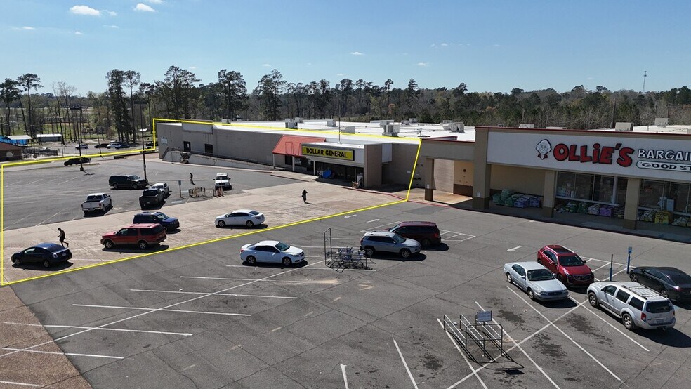 Primary Photo Of 1005-1027 N Pine St, Deridder Unknown For Lease