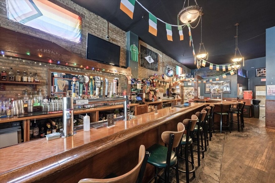 More Photos Of 7321 Madison St, Forest Park Restaurant For Sale