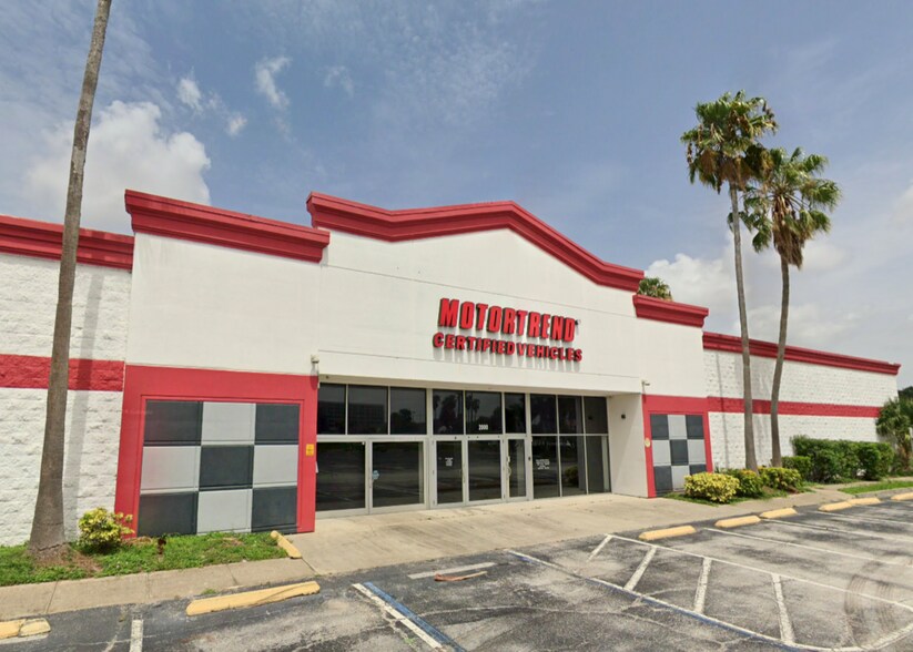 Primary Photo Of 2000 Principal Row, Orlando Freestanding For Lease