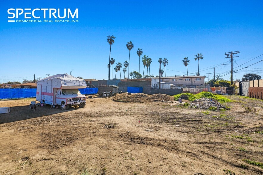 More Photos Of 8401-8409 S Western Ave, Los Angeles Land For Lease