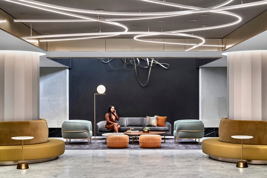 More Photos Of 1300 I St NW, Washington Office For Lease