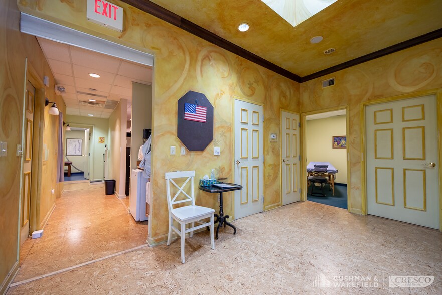 More Photos Of 26965 Center Ridge Rd, Westlake Medical For Sale