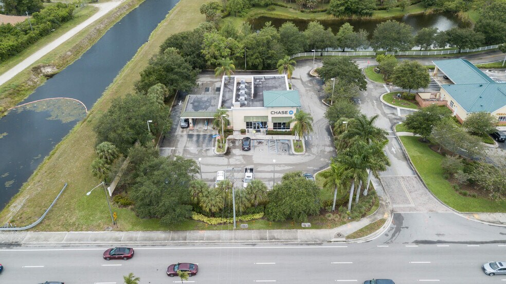 More Photos Of 4931 S Military Trl, Green Acres Bank For Sale