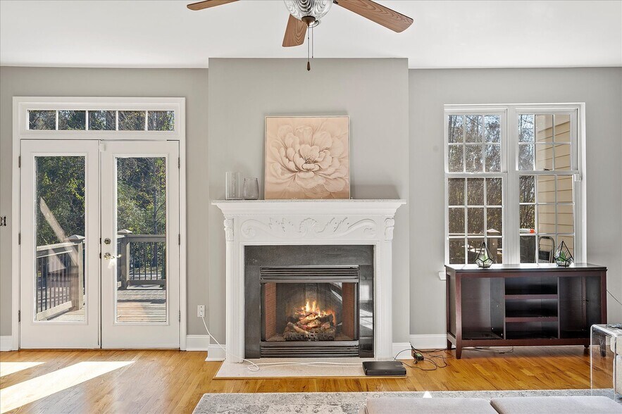 More Photos Of 110-160 Garrison Walk, Roswell Apartments For Sale