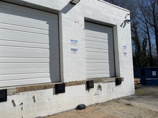 More Photos Of 1606 Magnolia St, Richmond Manufacturing For Sale