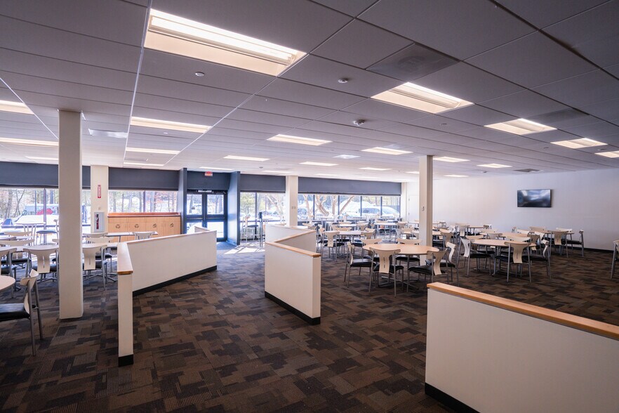 More Photos Of 250 Apollo Dr, Chelmsford Office For Lease