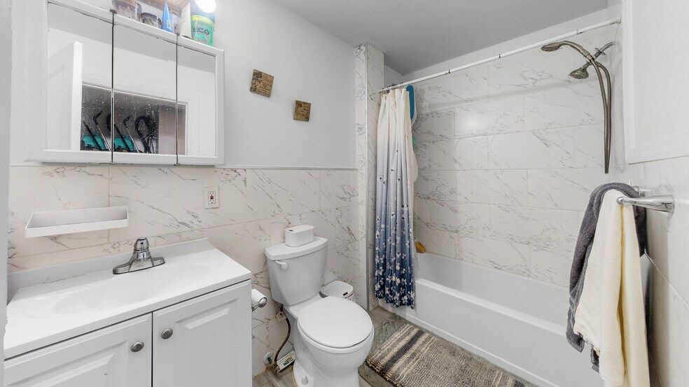 More Photos Of 433 Elizabeth Ave, Elizabeth Storefront Retail Residential For Sale