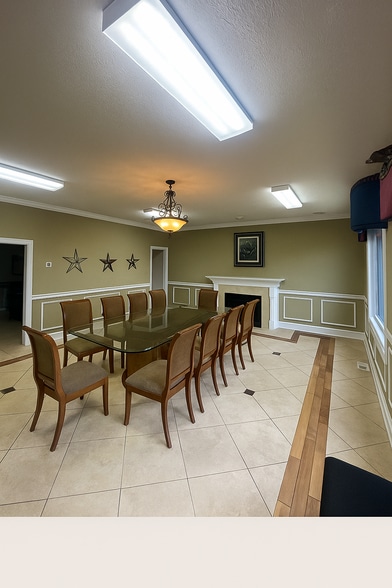 More Photos Of 4675 N Dixie Hwy, Elizabethtown Office For Lease
