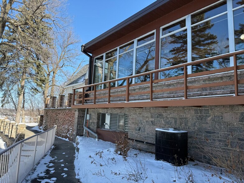 More Photos Of 621 1st Ave S, Buffalo Specialty For Sale