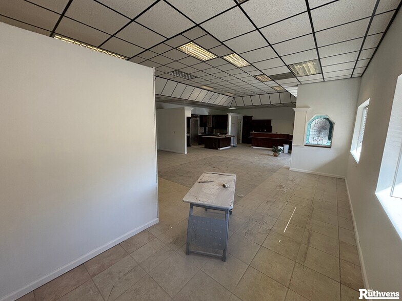 More Photos Of 1503 N Lake Ave, Avon Park Storefront Retail Office For Sale