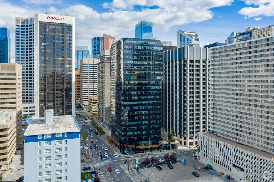 More Photos Of 555 4th Ave SW, Calgary Office For Sale
