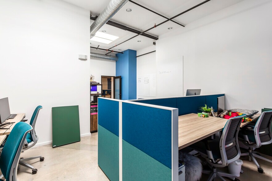 More Photos Of 5285 W Washington Blvd, Los Angeles Loft Creative Space For Lease