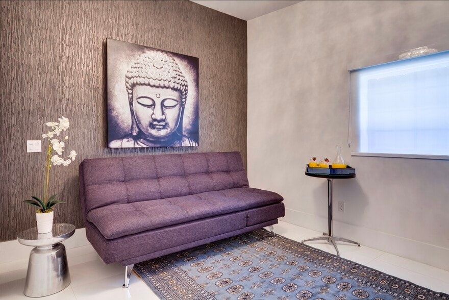 More Photos Of 711 Lenox Ave, Miami Beach Hospitality For Sale