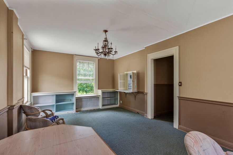 More Photos Of 76 Prospect St, Vernon Funeral Home For Sale