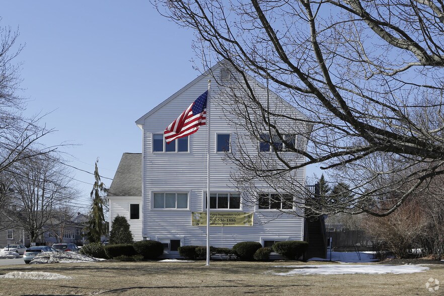 More Photos Of 9-11 Sanborn St, Portland Office For Lease