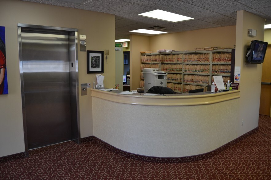 More Photos Of 119 Prospect St, Ridgewood Medical For Lease