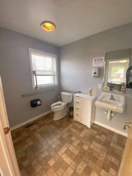 More Photos Of 3103 W Emaus Ave, Allentown Medical For Lease
