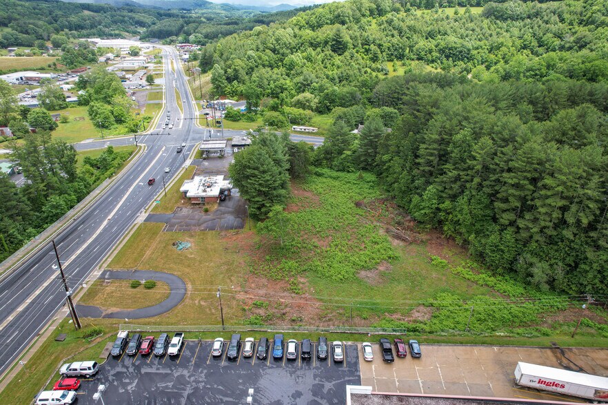 More Photos Of 420 E US Highway 19 E Byp, Burnsville Land For Lease